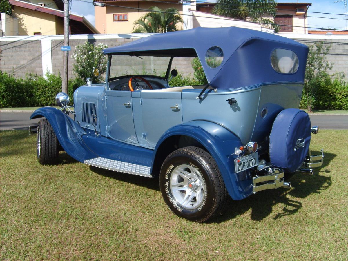 Ford 1929 azul custom
